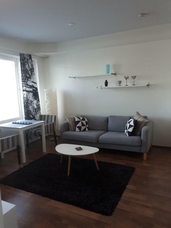 רובניימי Kaira Apartments מראה חיצוני תמונה